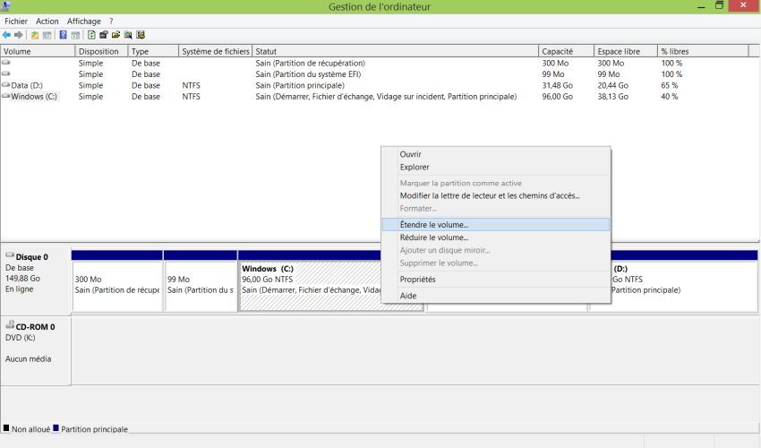 Windows 8.1 Disk Management: Choosing to extend a volume