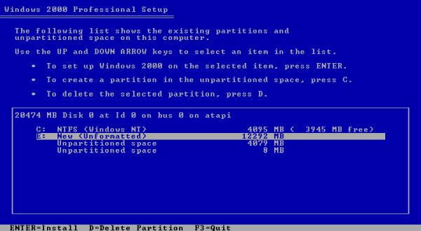 Windows 2000 installation: Choosing to install Windows 2000 onto the newly created partition E: