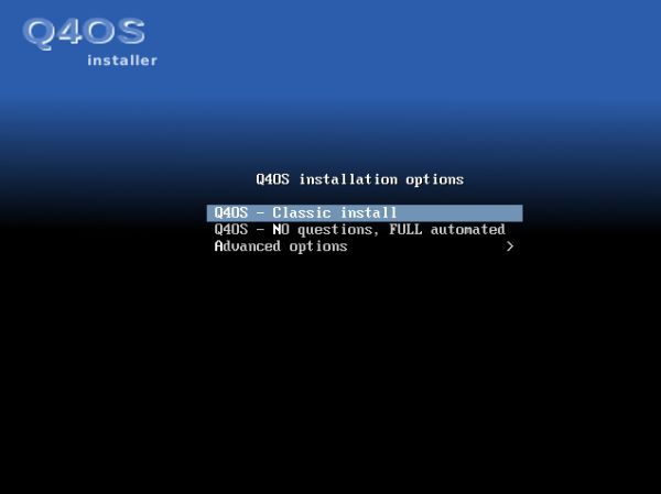 Q4OS installation: CDROM boot options, with possibility to install OS onto harddisk